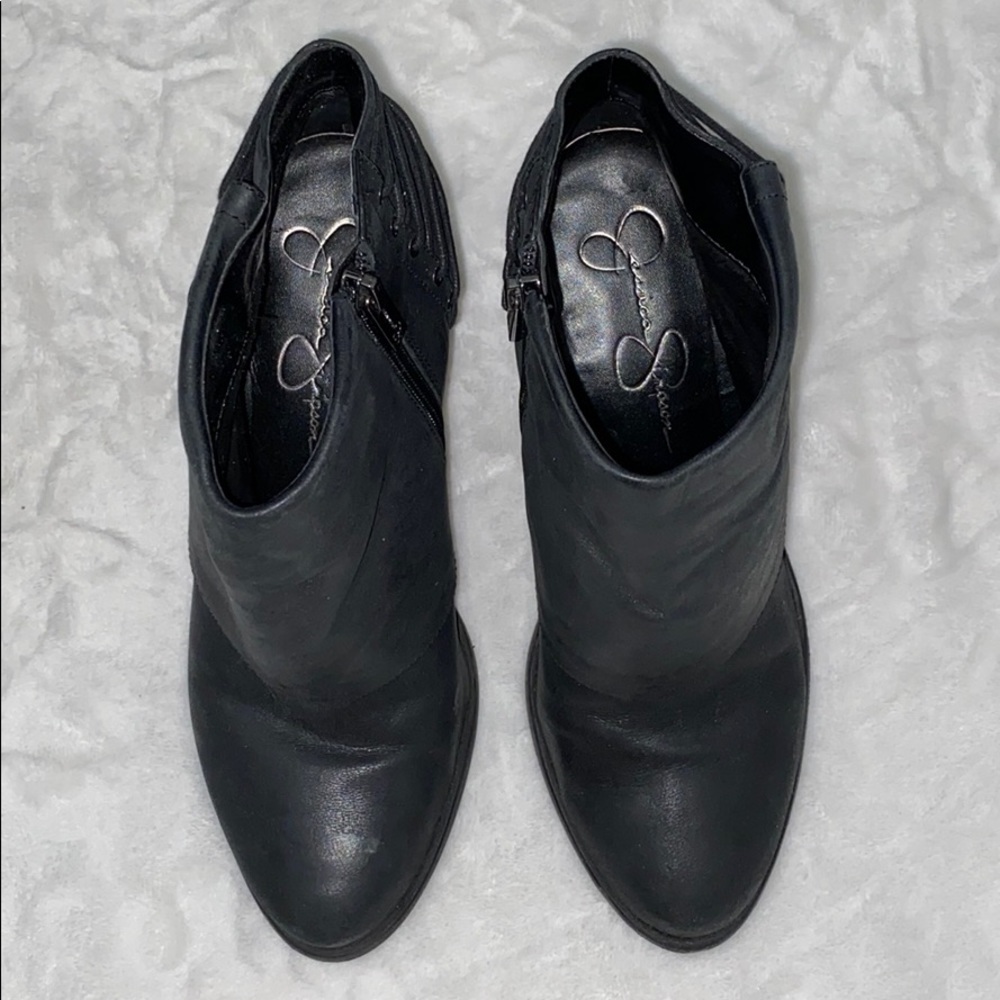 Jessica Simpson Calvey black leather booties